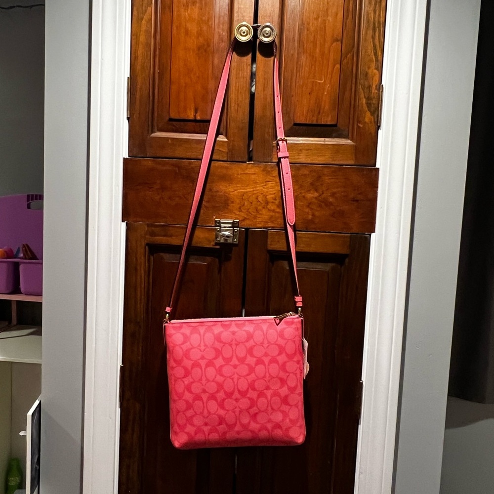 Coach Pink Crossbody Bag - Picture 3 of 16